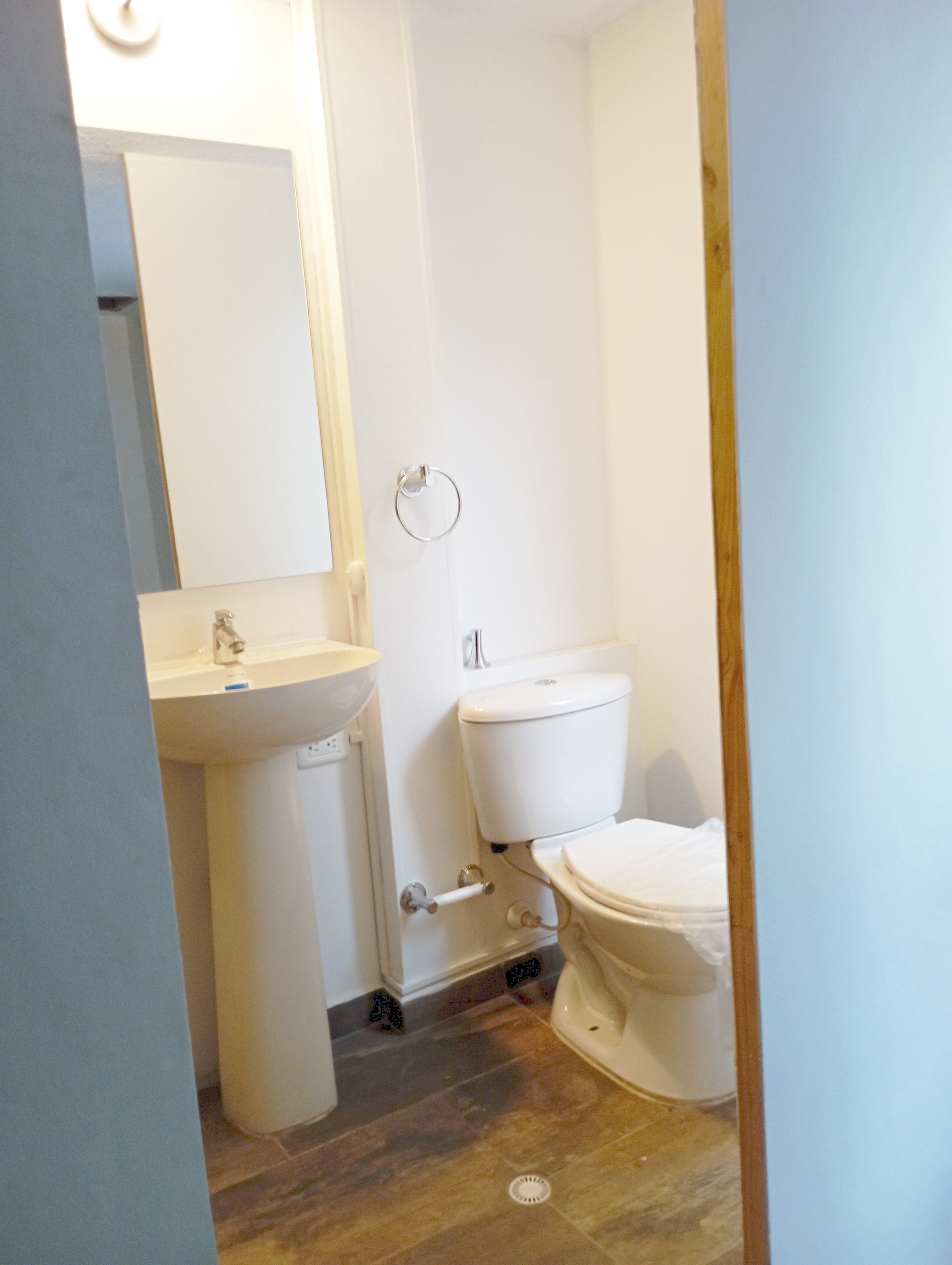 Thumbnail 2 de Casa de 3 Niveles en Villas de Granada – 91 m² y Excelente Distribución