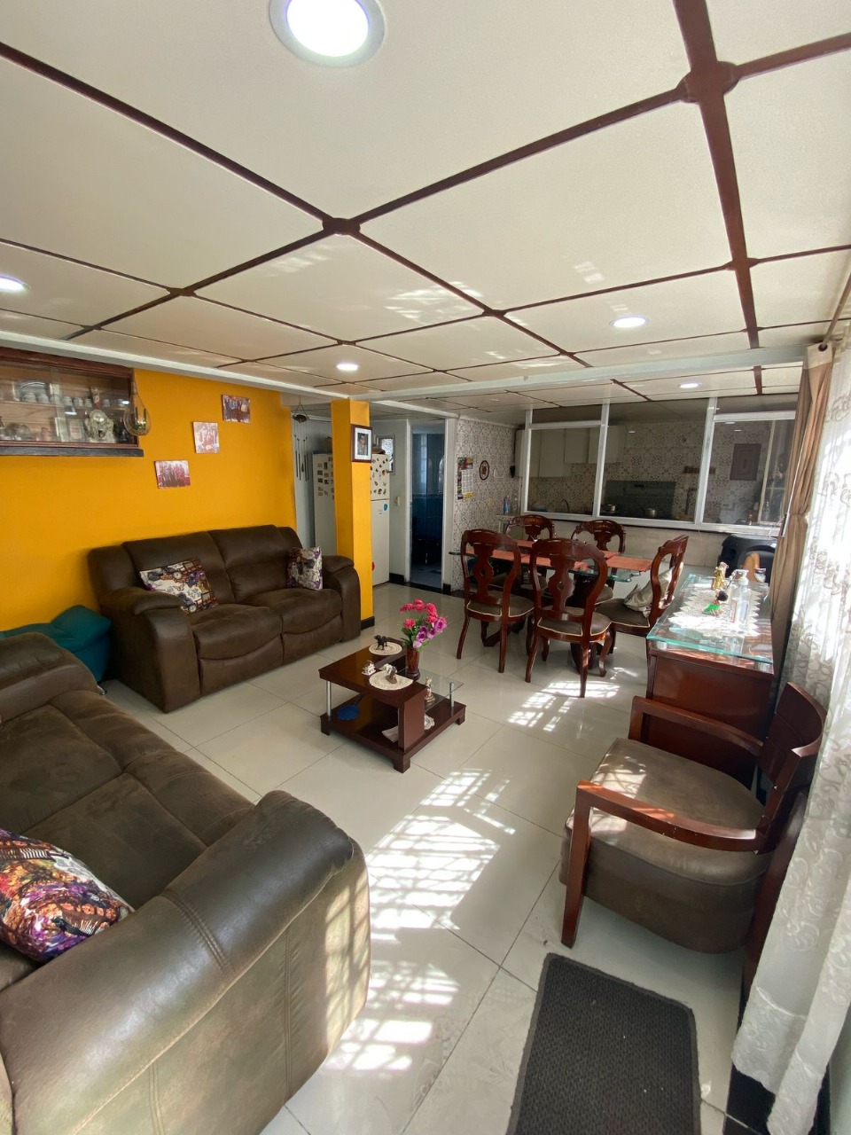 Thumbnail 3 de Hermosa Casa Familiar de 3 Pisos en Quiriguá – Ciudad Bachué, Engativá