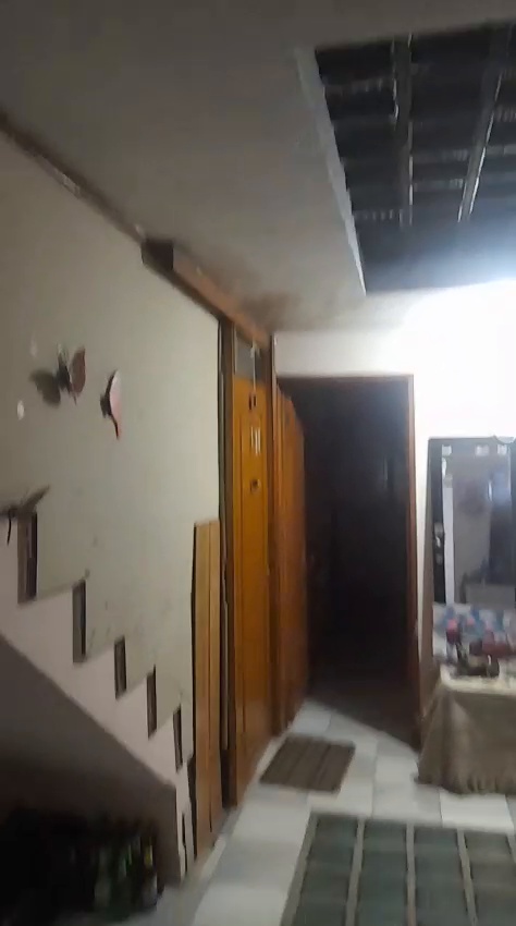 Foto de Casa Rentable de 3 Niveles en Suba Bilbao – 2 Apartamentos, Apartaestudio y Garaje