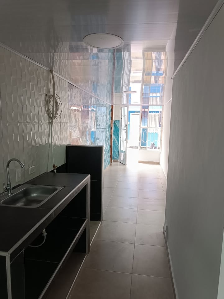 Thumbnail 4 de Casa Remodelada de 3 Pisos en Tibabuyes – Suba, Excelente Oportunidad