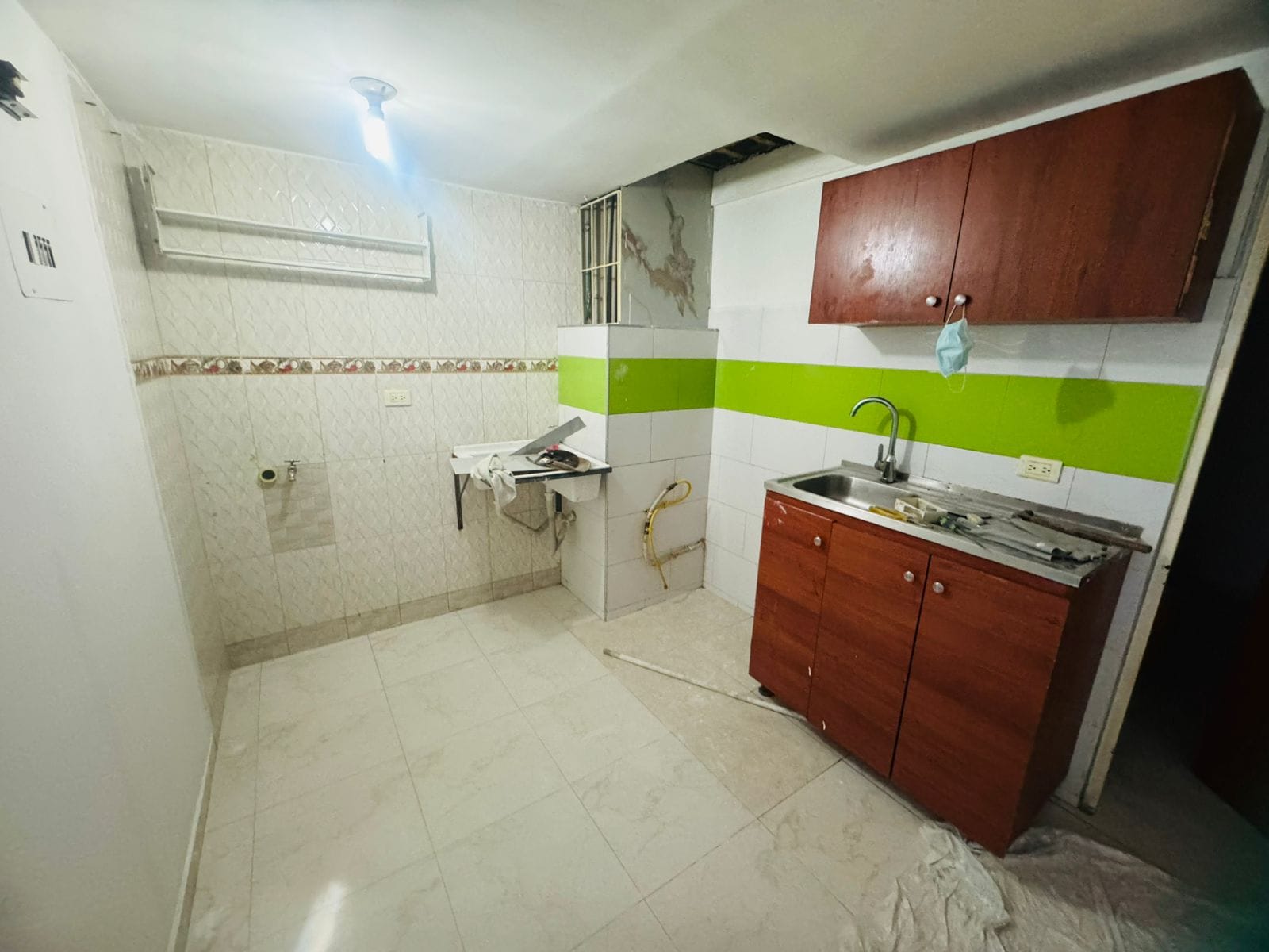 Thumbnail 5 de Casa Rentable de 5 Pisos en Bilbao – 4 Apartamentos y Apartaestudio