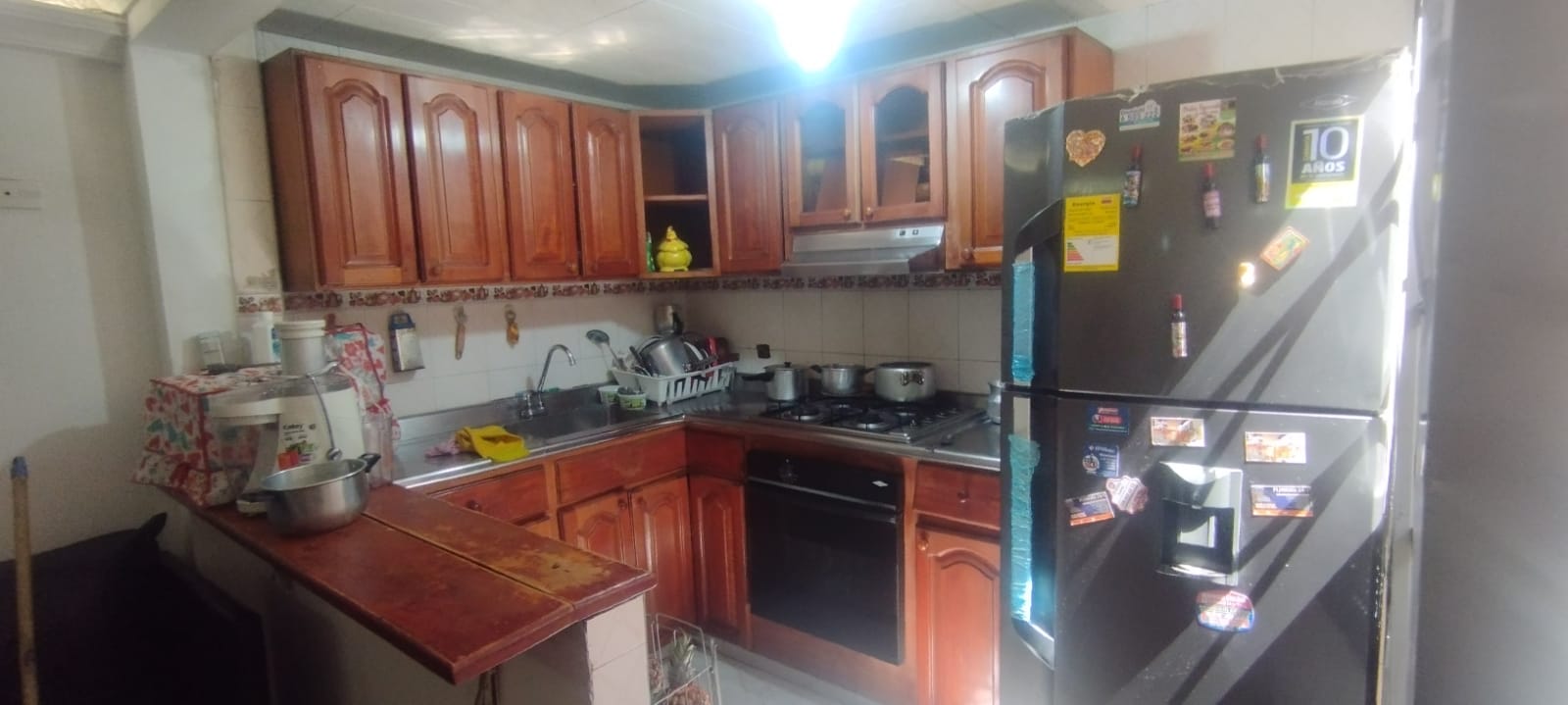 Thumbnail 4 de Casa Rentable de 4 Niveles en Álamos Norte – 3 Apartamentos, Apartaestudio y Garaje
