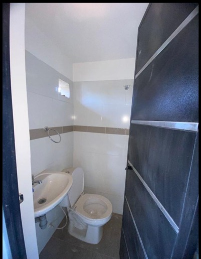 Thumbnail 4 de ¡Invierta! Edificio Nuevo con 4 Apartamentos y Bodega en Álamos Norte