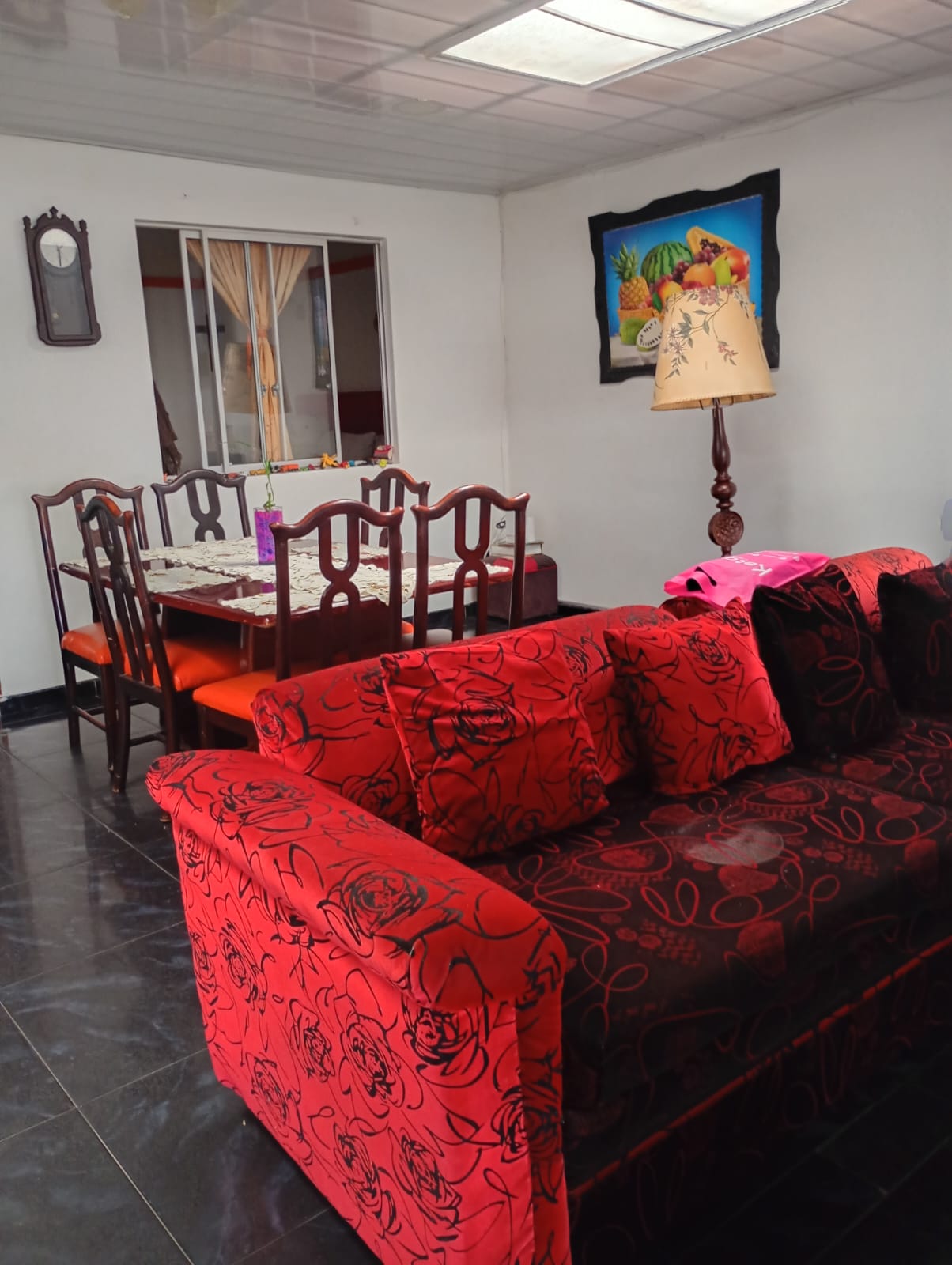 Thumbnail 2 de Casa Multifamiliar con 6 Apartamentos en Suba – Excelente Oportunidad de Inversión