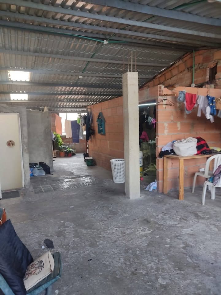 Thumbnail 2 de Casa de 2 Pisos con Terraza en Suba Rincón – Ciudad Hunza